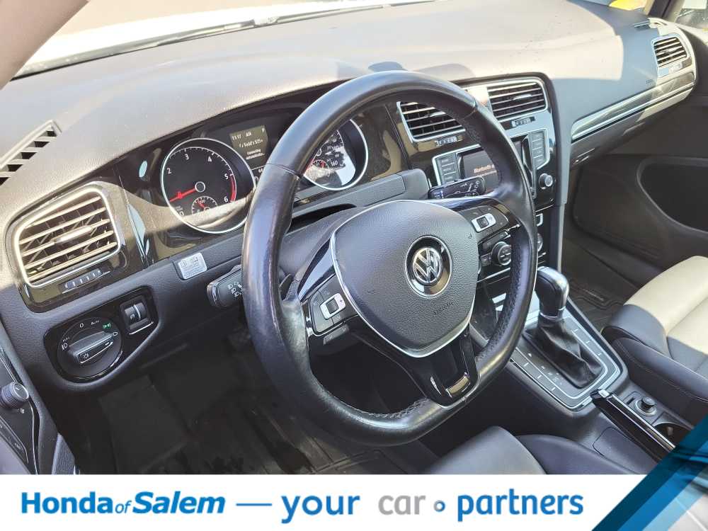 Thumbnail: 2015 Volkswagen Golf - 2