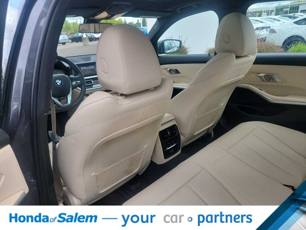 2021 BMW 3 Series 330i xDrive 12