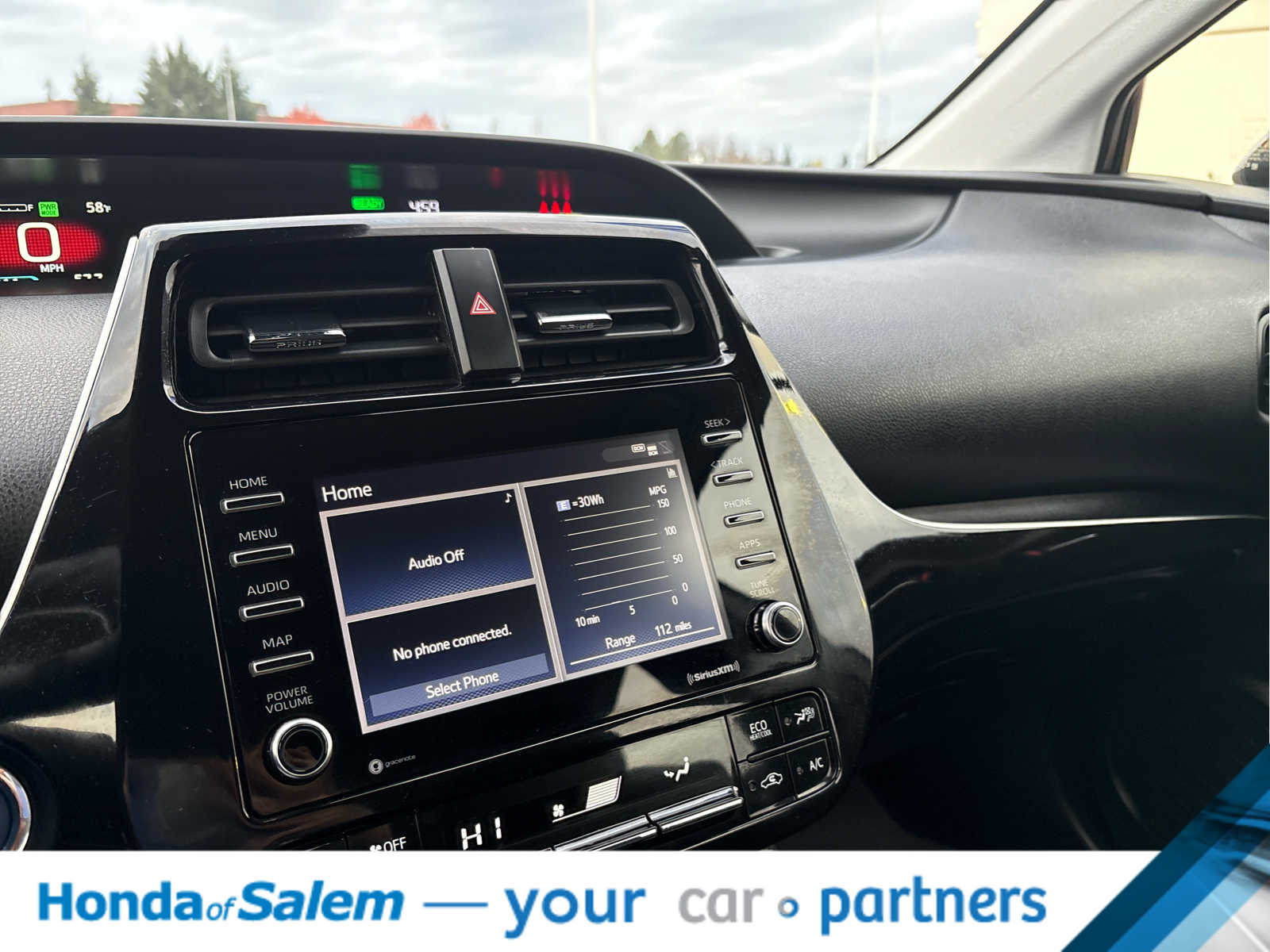 Thumbnail: 2021 Toyota Prius - 20