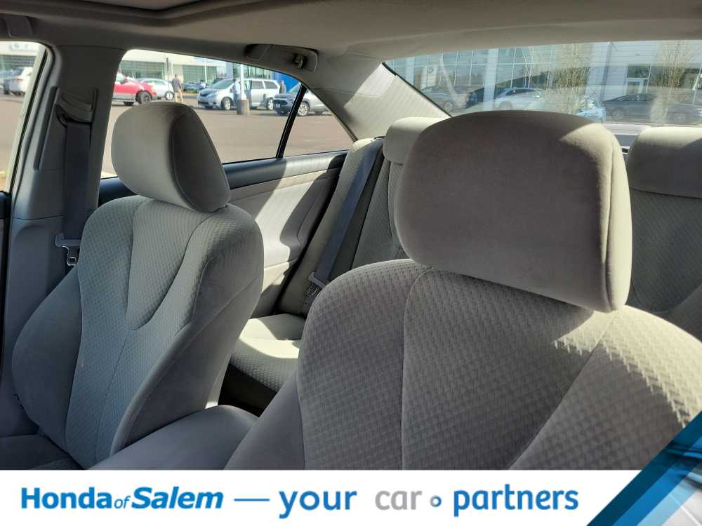 2008 Toyota Camry LE 11