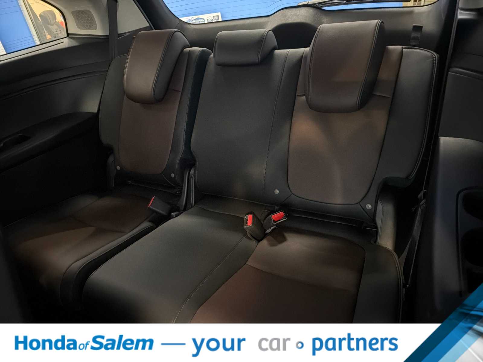 Thumbnail: 2026 Honda Odyssey - 15