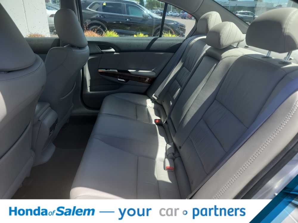 Thumbnail: 2011 Honda Accord - 13