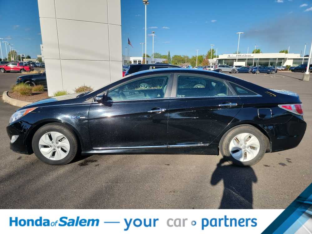 Thumbnail: 2014 Hyundai Sonata - 3