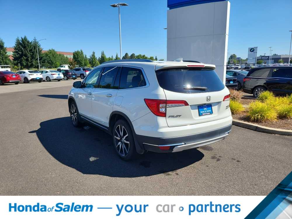 Thumbnail: 2019 Honda Pilot - 4