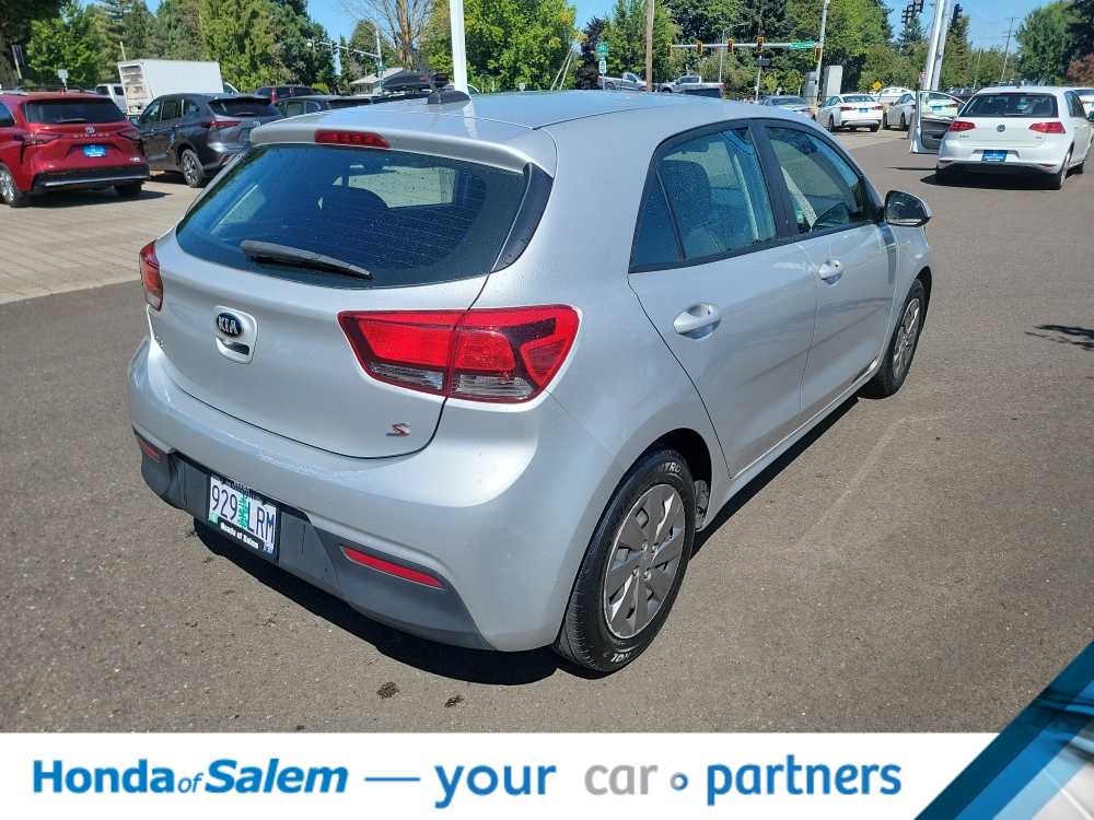 Thumbnail: 2019 Kia Rio - 22
