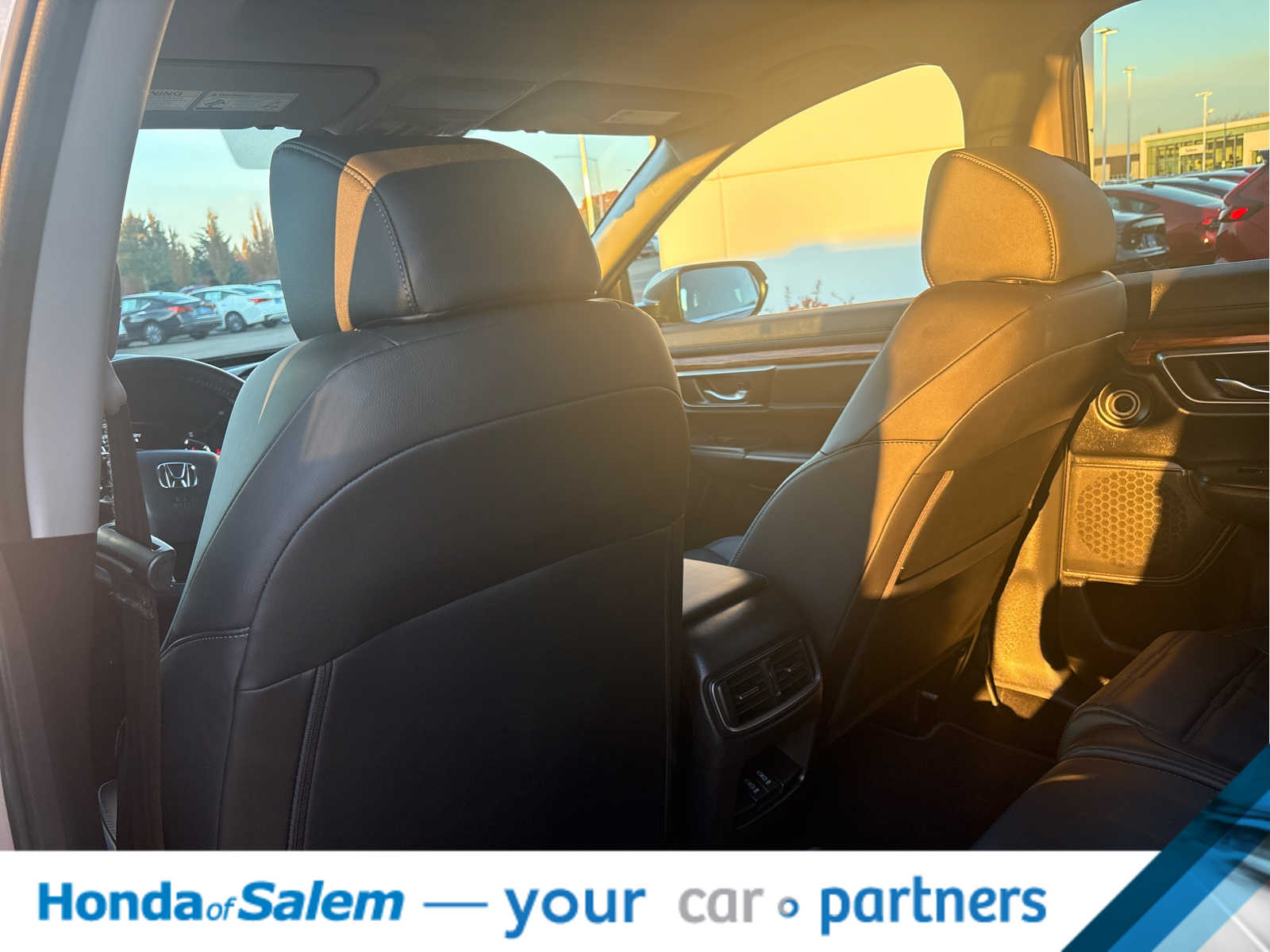 2018 Honda CR-V Touring photo 4