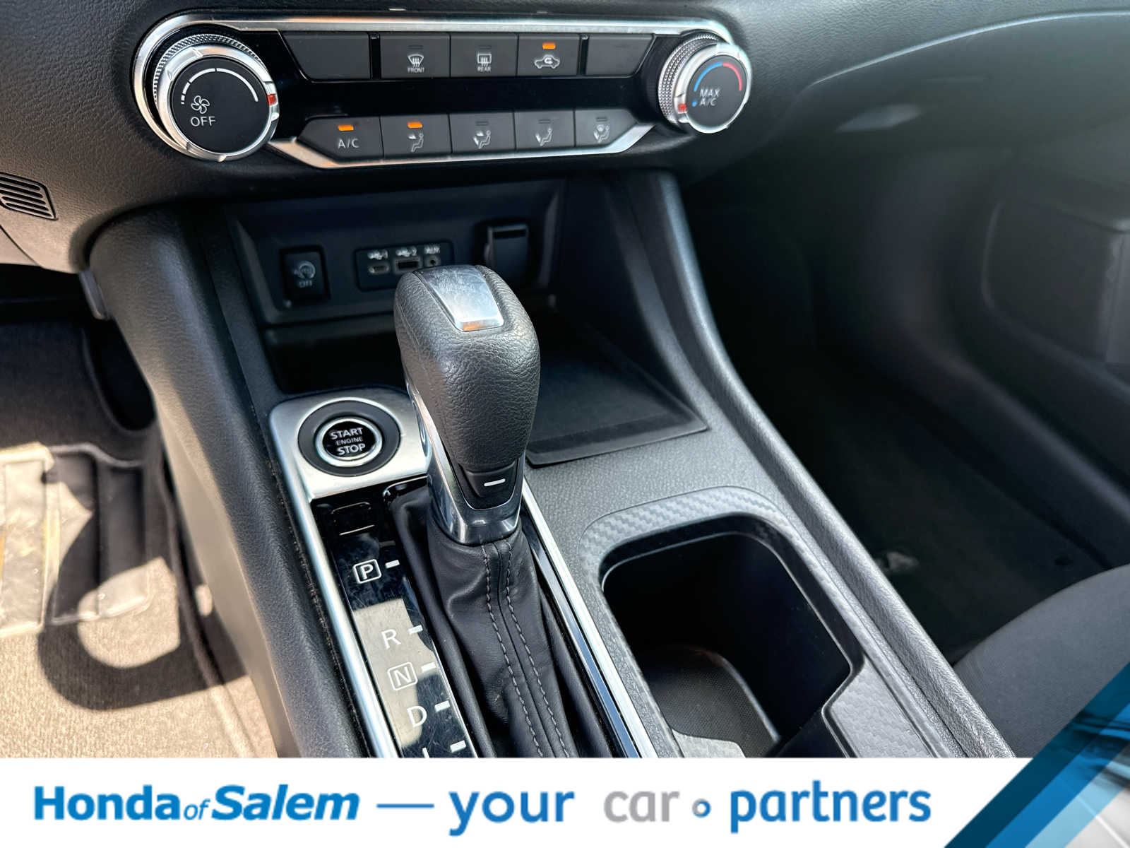 Thumbnail: 2024 Nissan Sentra - 15