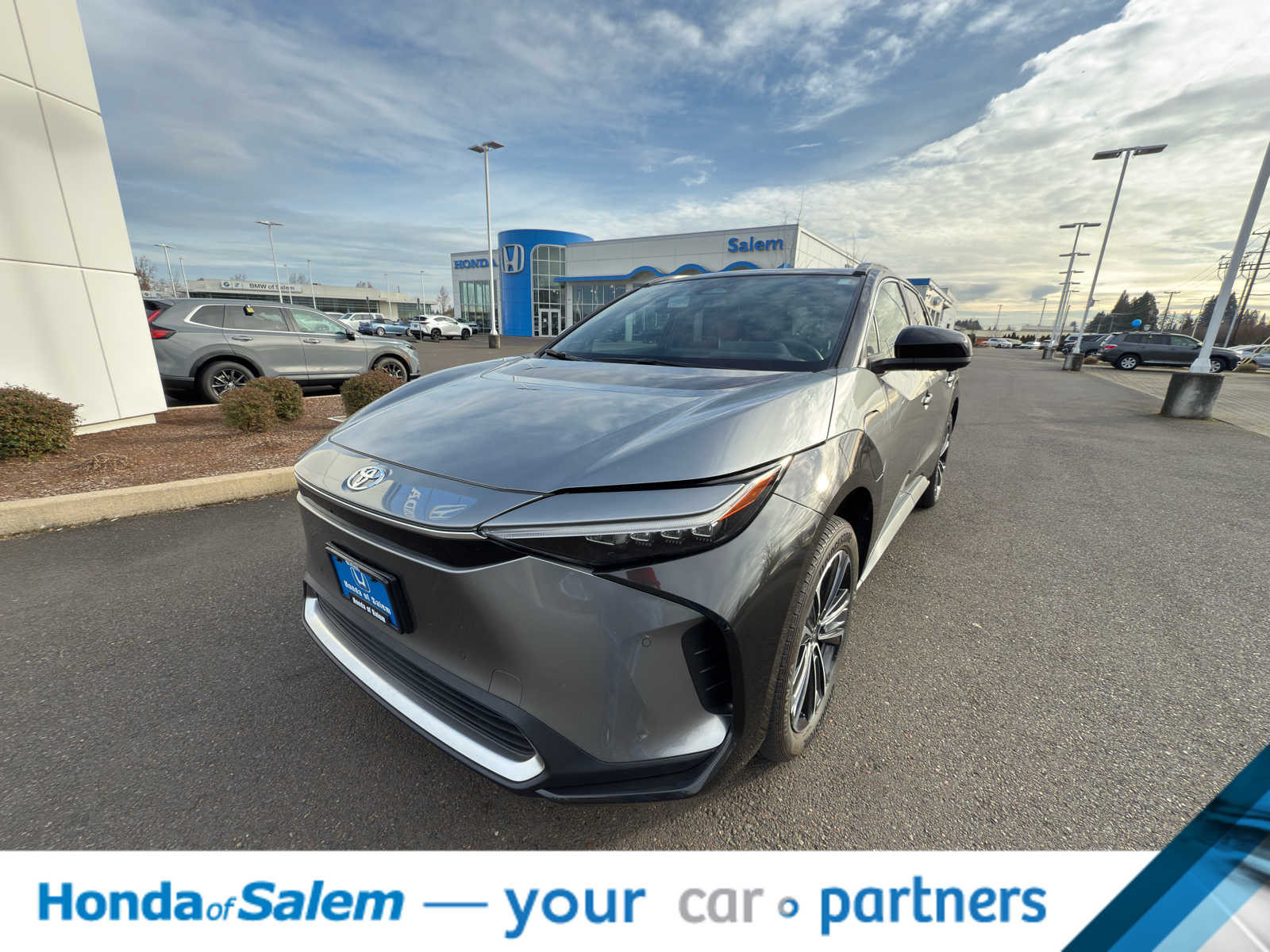 2023 Toyota bZ4X Limited -
                  Salem, OR