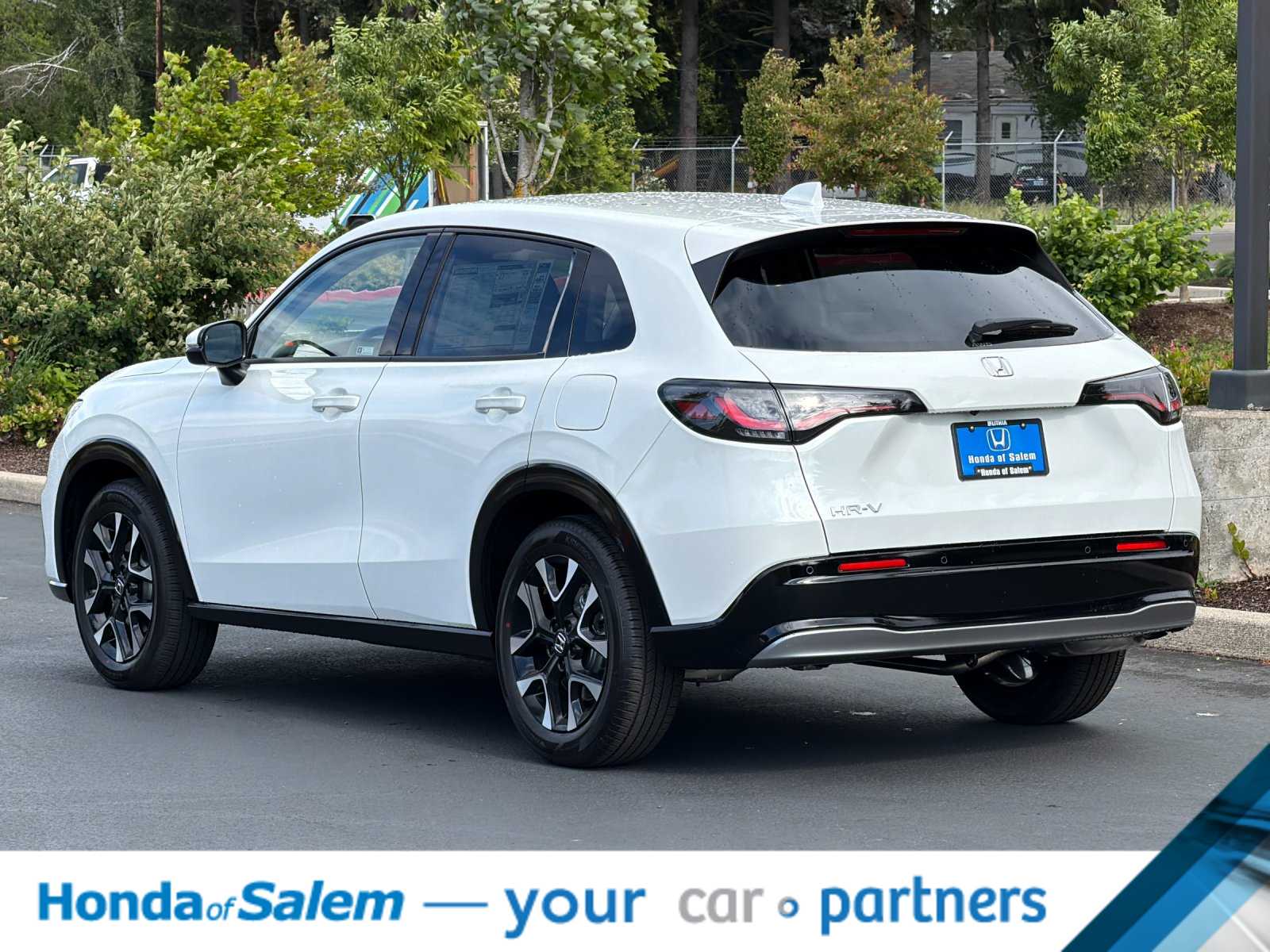 Thumbnail: 2027 Honda HR-V - 4
