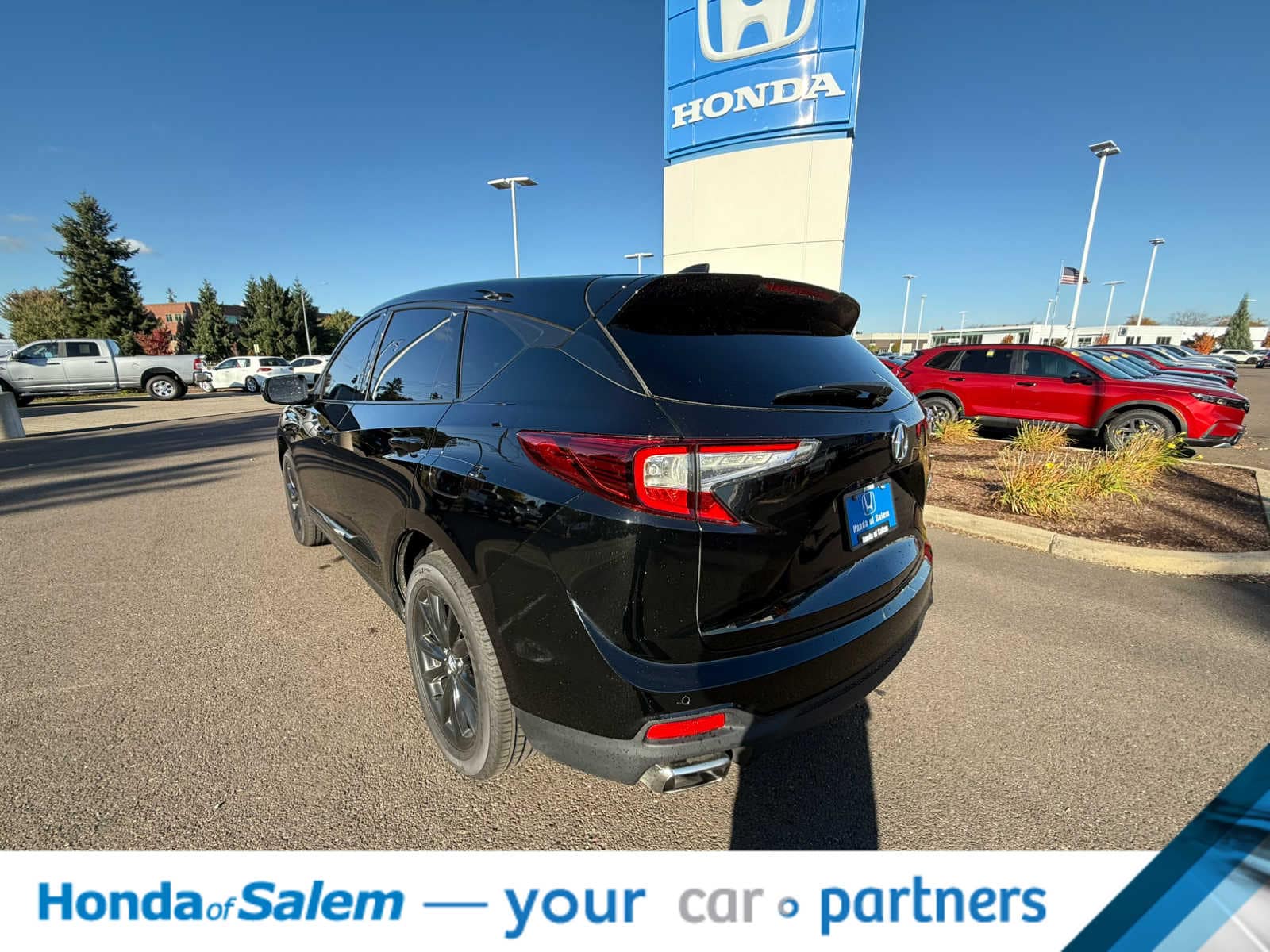 Thumbnail: 2022 Acura RDX - 4
