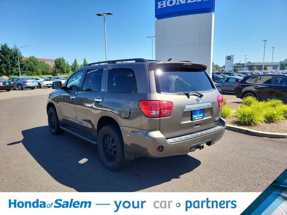 Thumbnail: 2017 Toyota Sequoia - 4