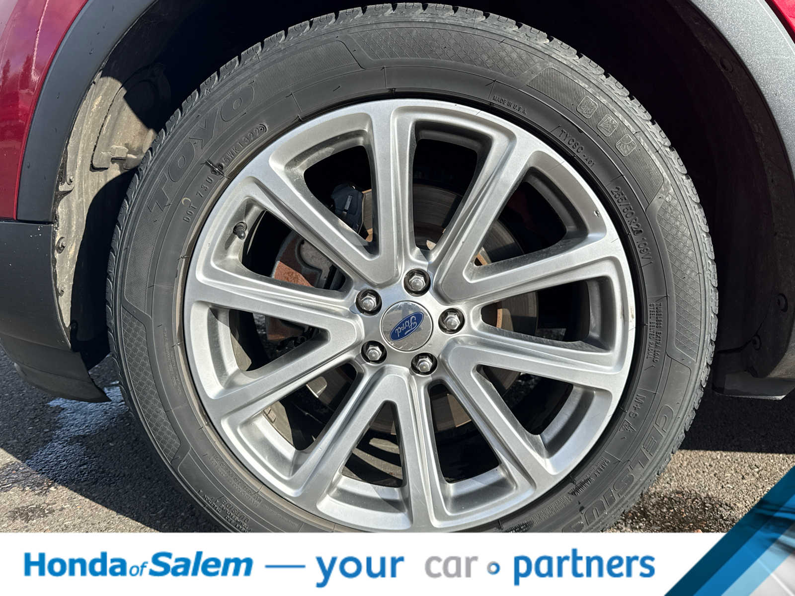 Thumbnail: 2017 Ford Explorer - 8