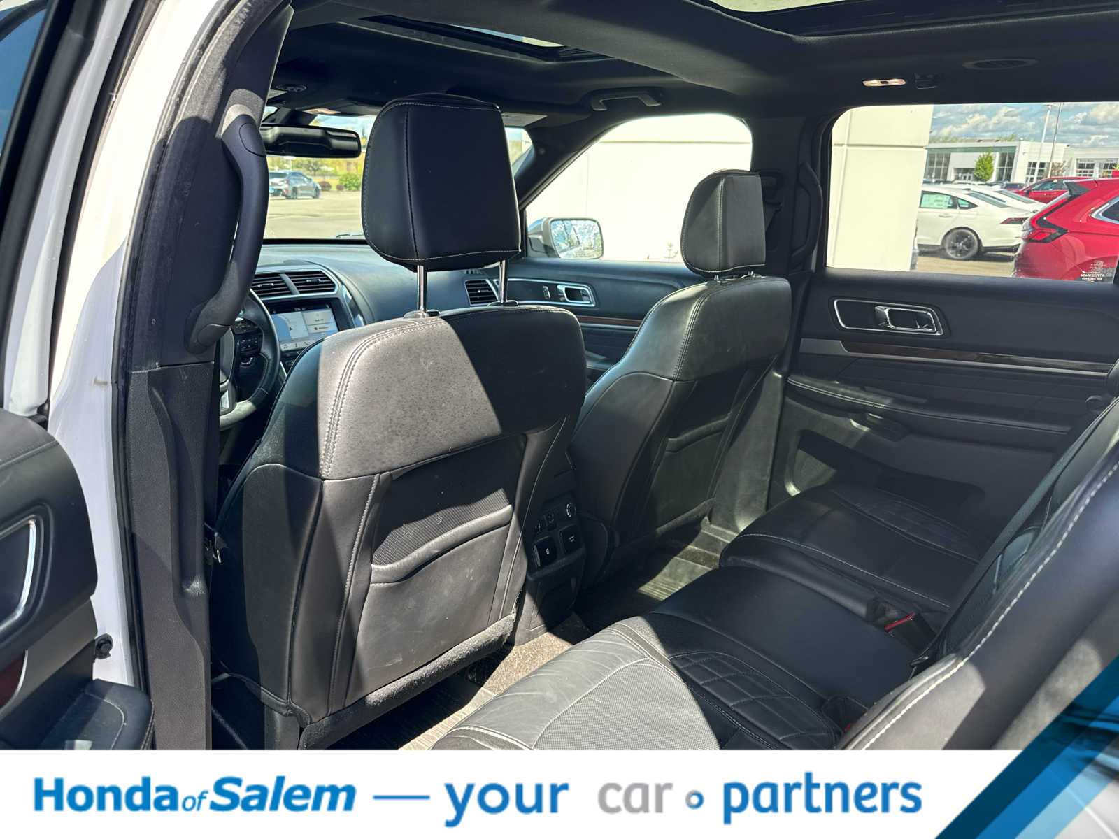 Thumbnail: 2018 Ford Explorer - 12