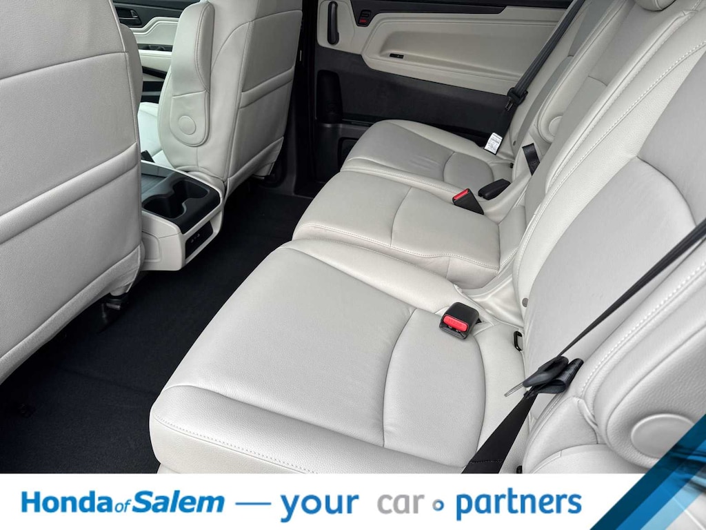 New 2026 Honda Odyssey EX-L Van Passenger