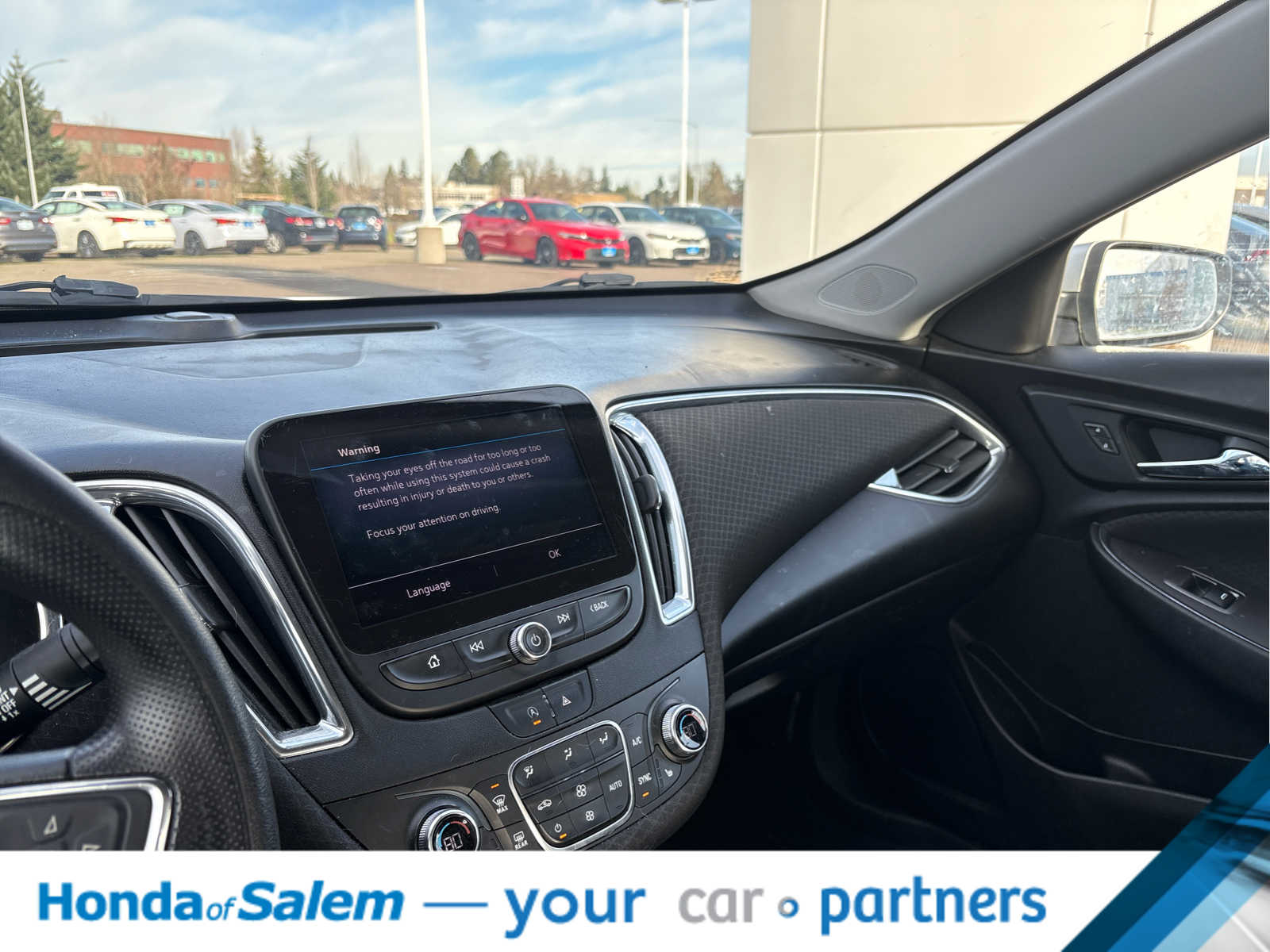 Thumbnail: 2020 Chevrolet Malibu - 20