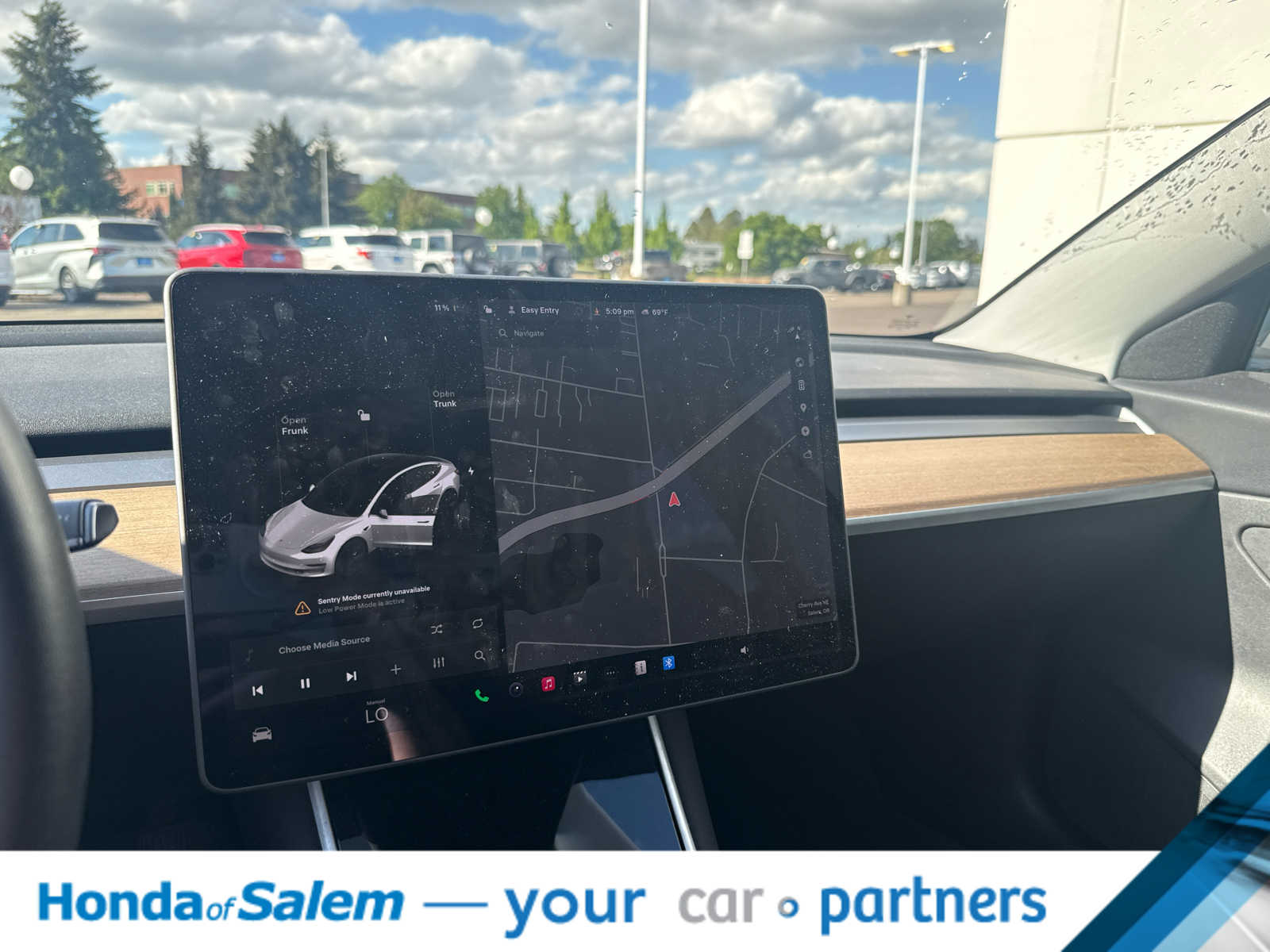 Thumbnail: 2020 Tesla Model 3 - 16