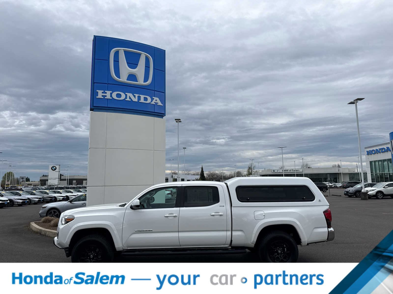 Thumbnail: 2021 Toyota Tacoma - 3