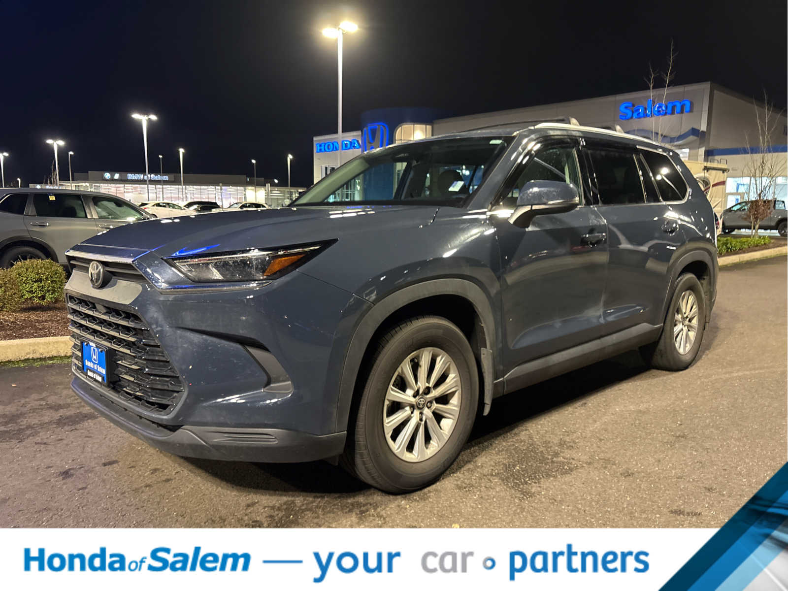 Thumbnail: 2024 Toyota Grand Highlander - 1