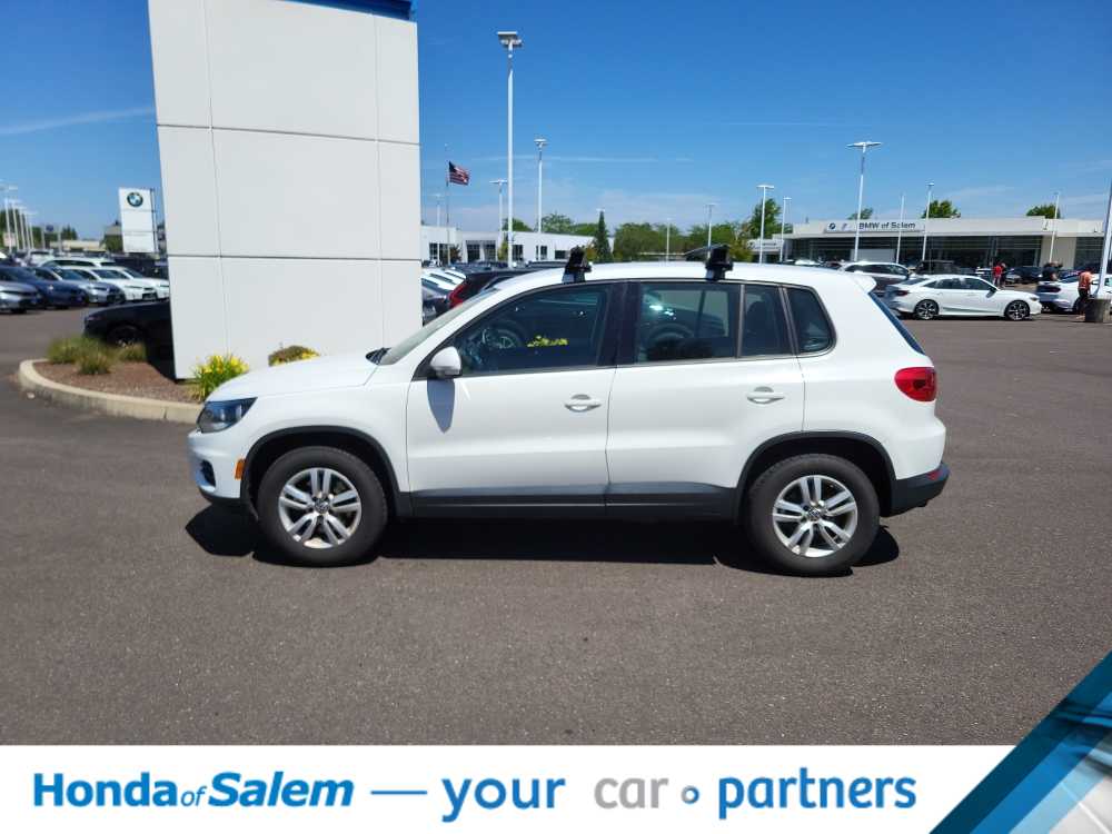 2013 Volkswagen Tiguan S 3