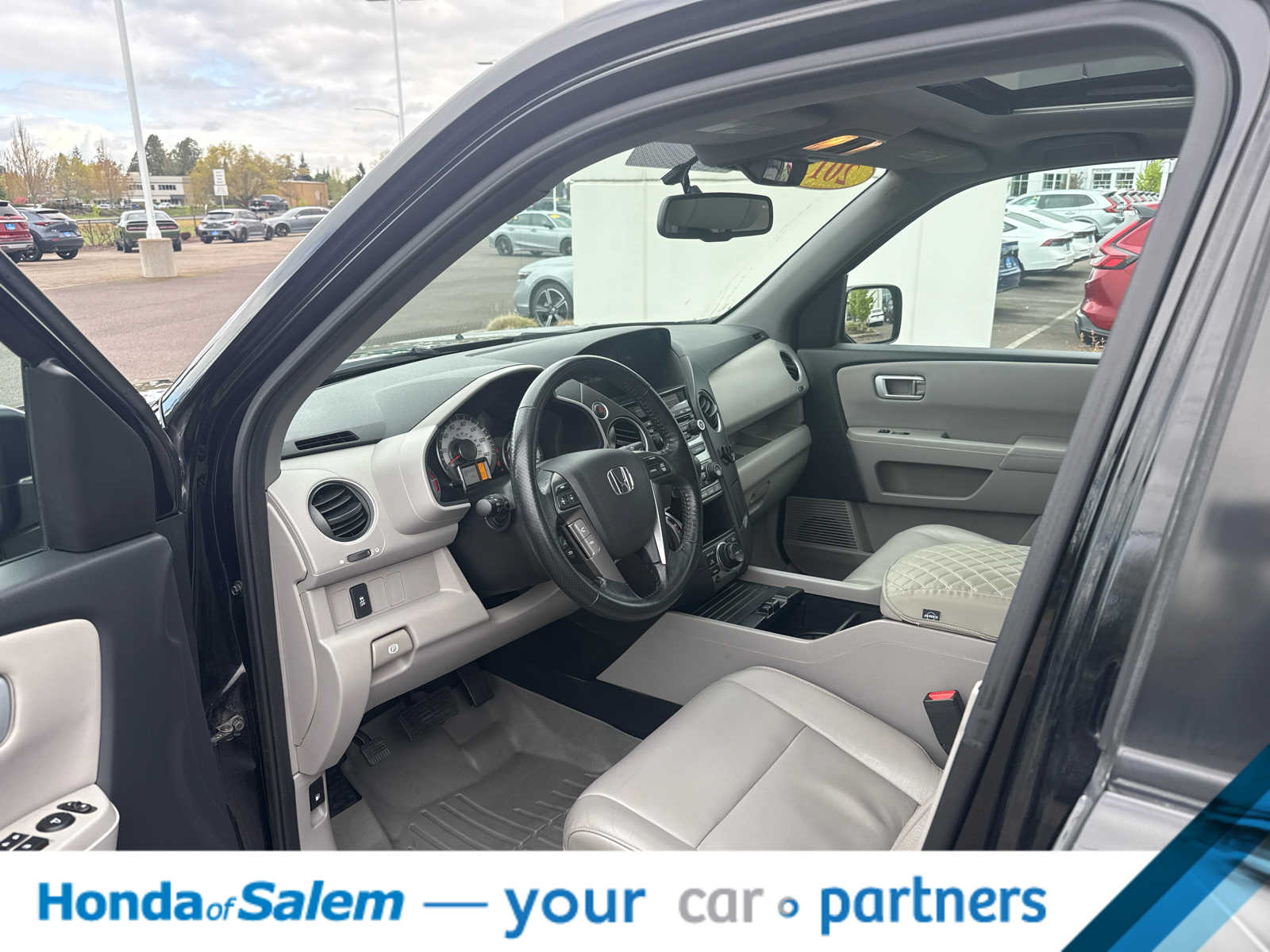 Thumbnail: 2015 Honda Pilot - 2