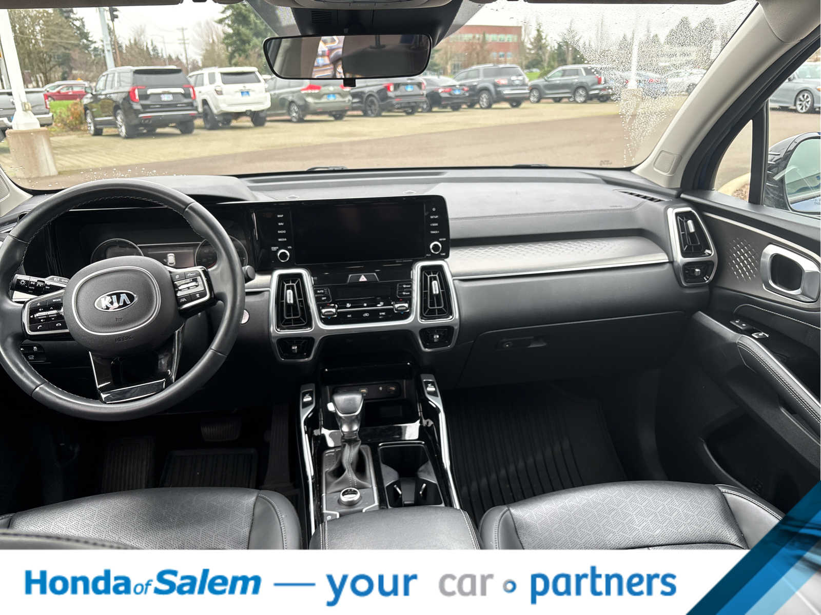 Thumbnail: 2021 Kia Sorento - 18