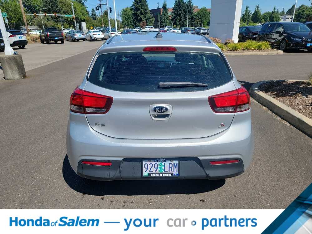 Thumbnail: 2019 Kia Rio - 5