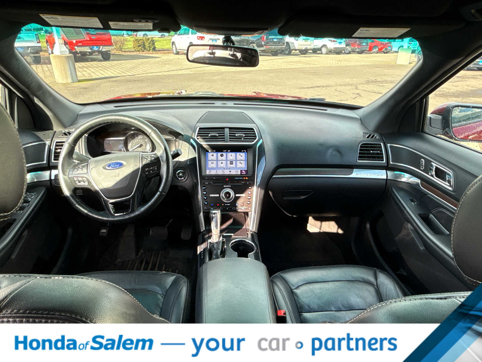 Thumbnail: 2017 Ford Explorer - 10