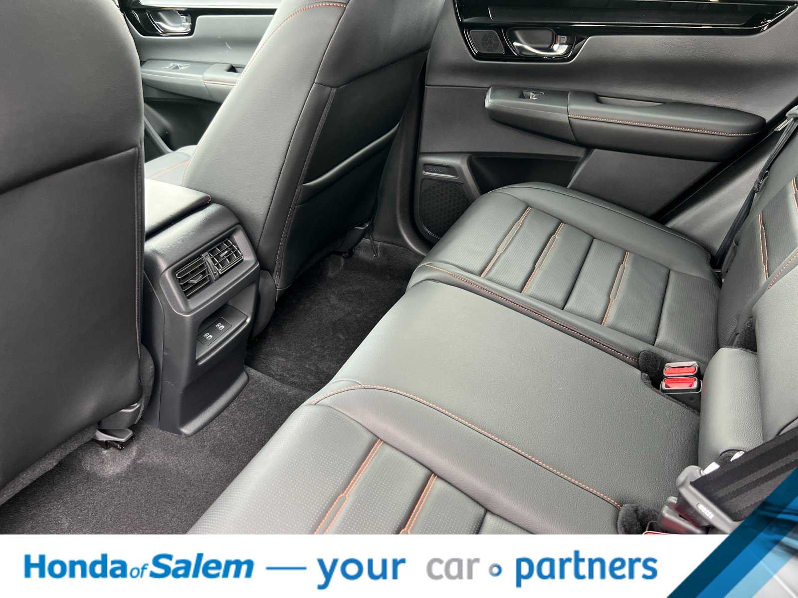 Thumbnail: 2026 Honda CR-V - 4