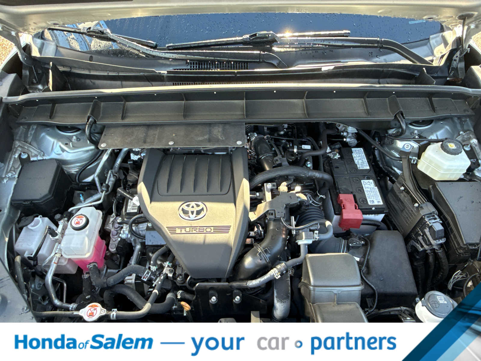 Thumbnail: 2023 Toyota Highlander - 9