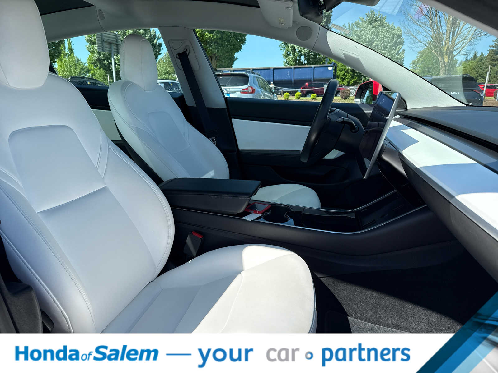 2019 Tesla Model 3 Long Range 16