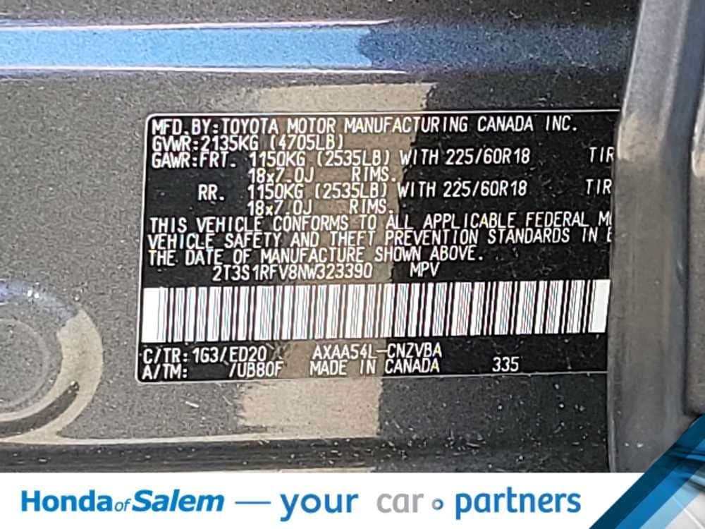 Thumbnail: 2022 Toyota RAV4 - 21