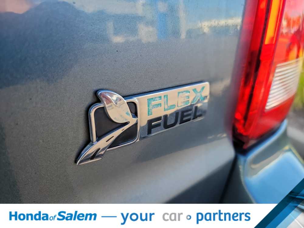 Thumbnail: 2010 Ford Escape - 7