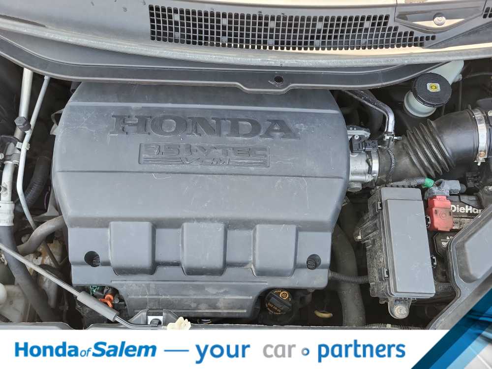 Thumbnail: 2012 Honda Odyssey - 9