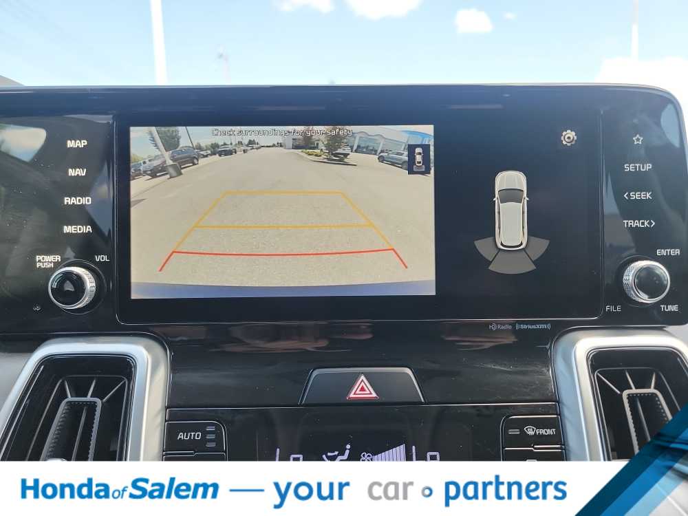 Thumbnail: 2021 Kia Sorento - 25