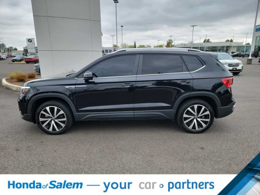 Used 2022 Volkswagen Taos 1.5T SE SUV