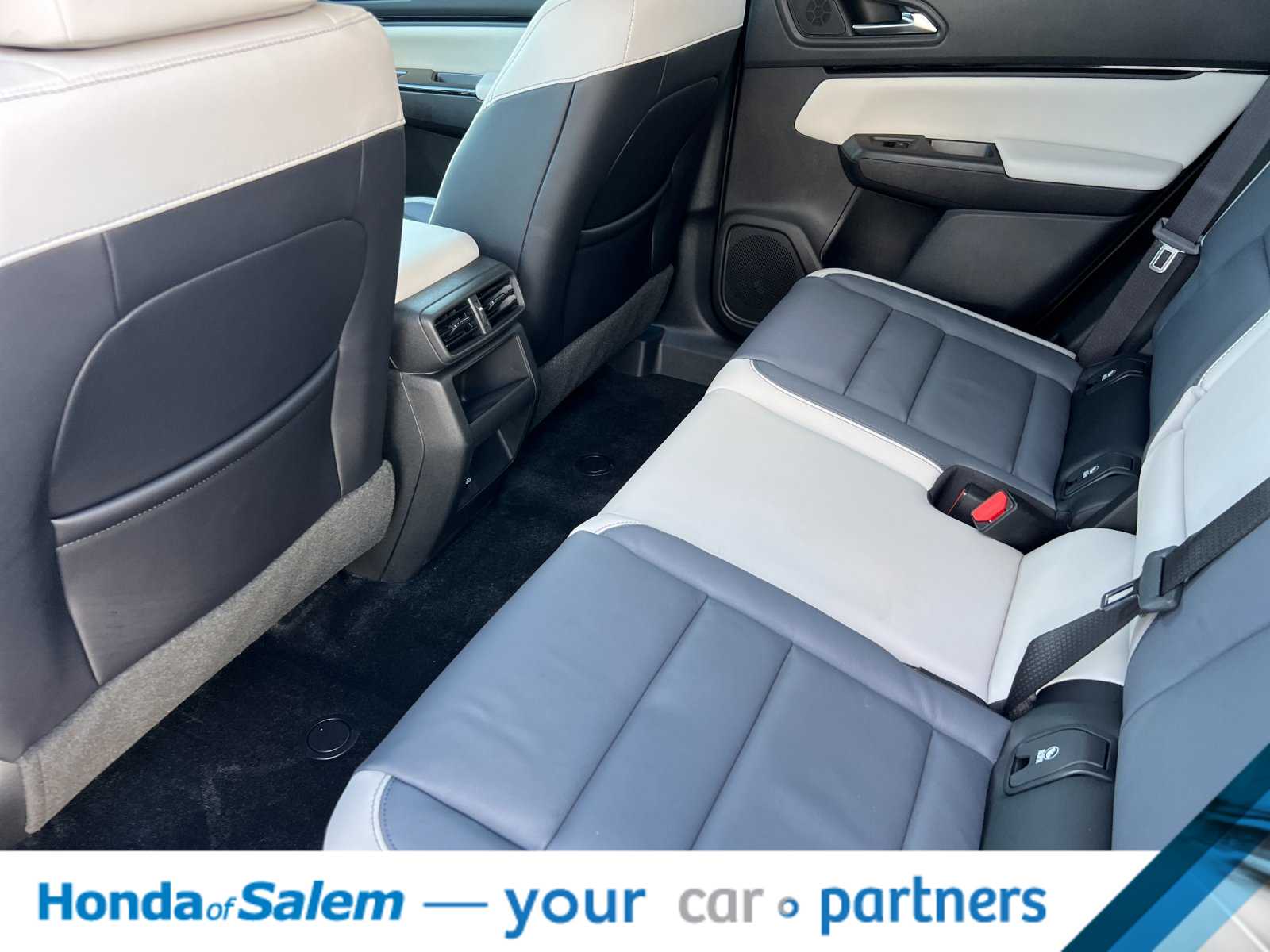 Thumbnail: 2026 Honda Prologue - 5