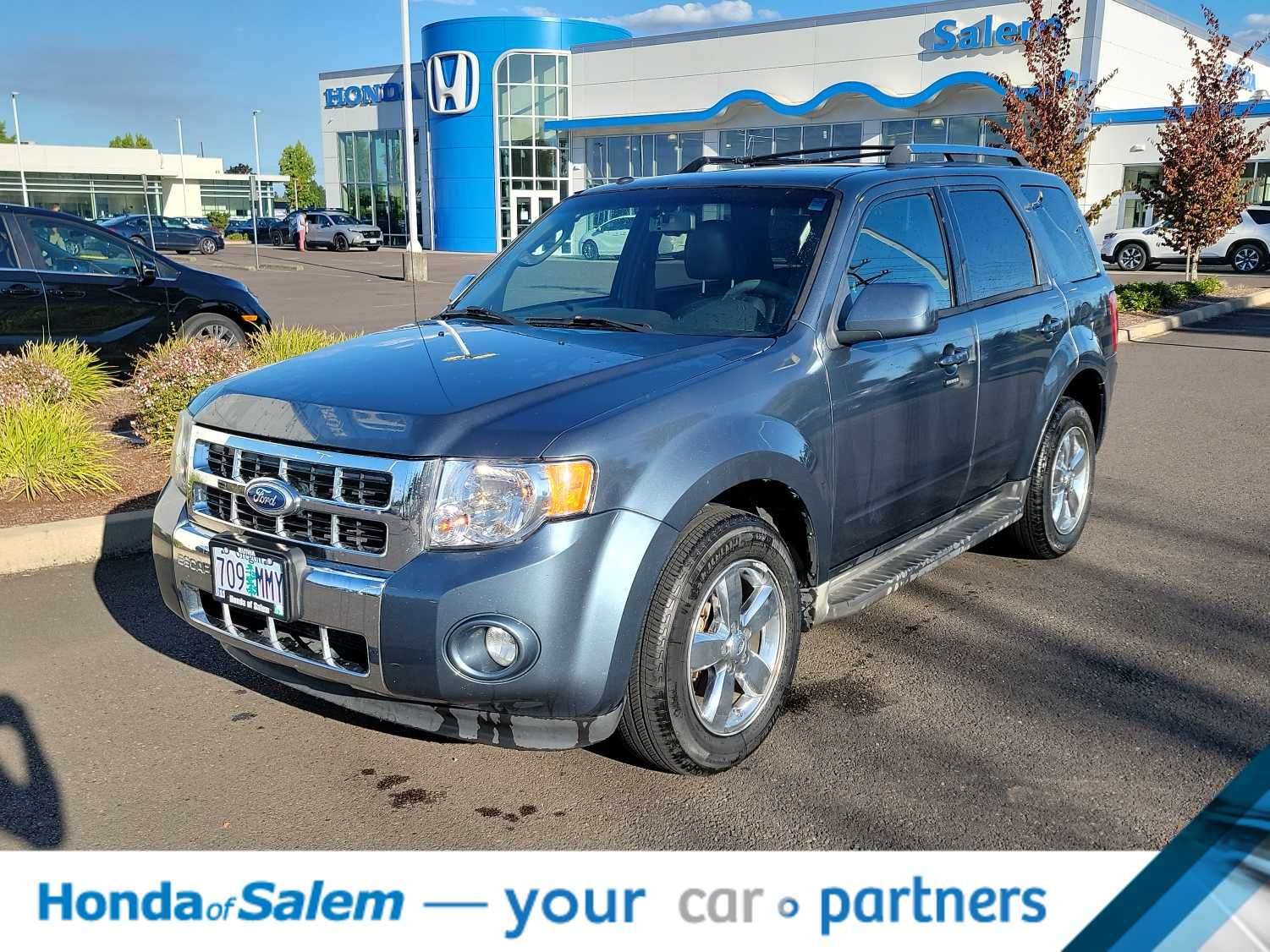 Thumbnail: 2010 Ford Escape - 1