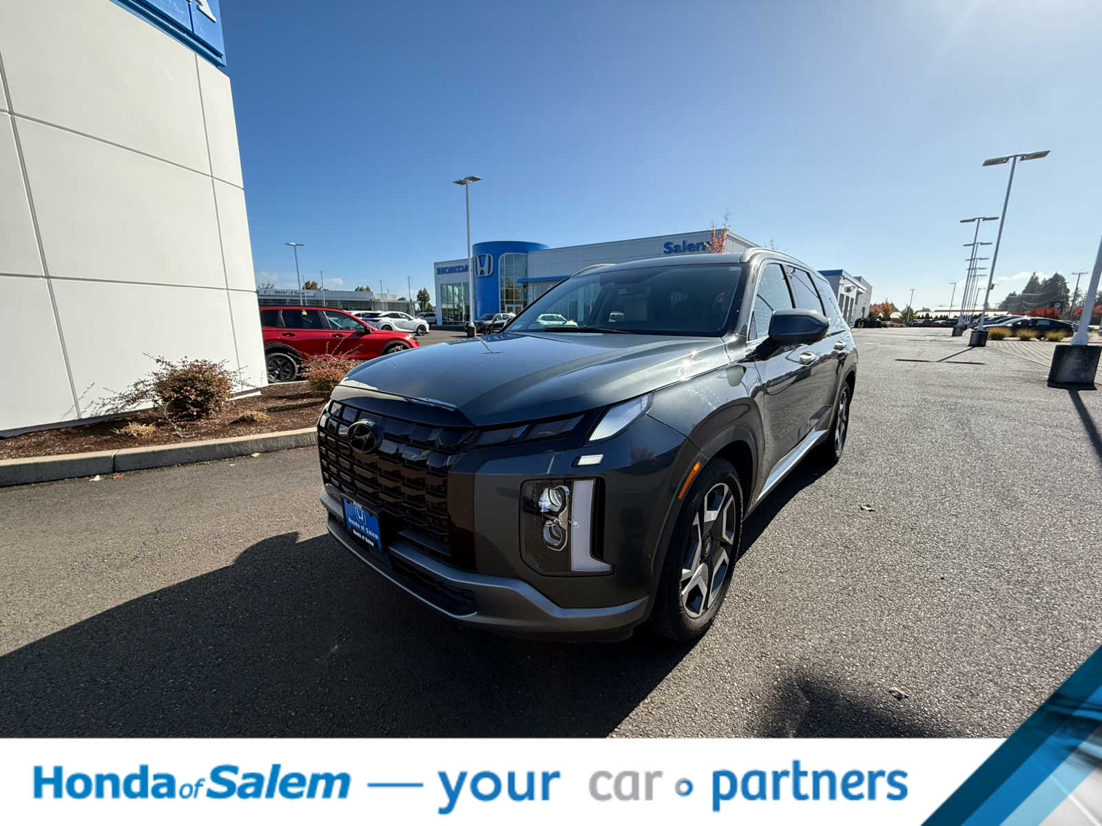 Thumbnail: 2023 Hyundai Palisade - 1