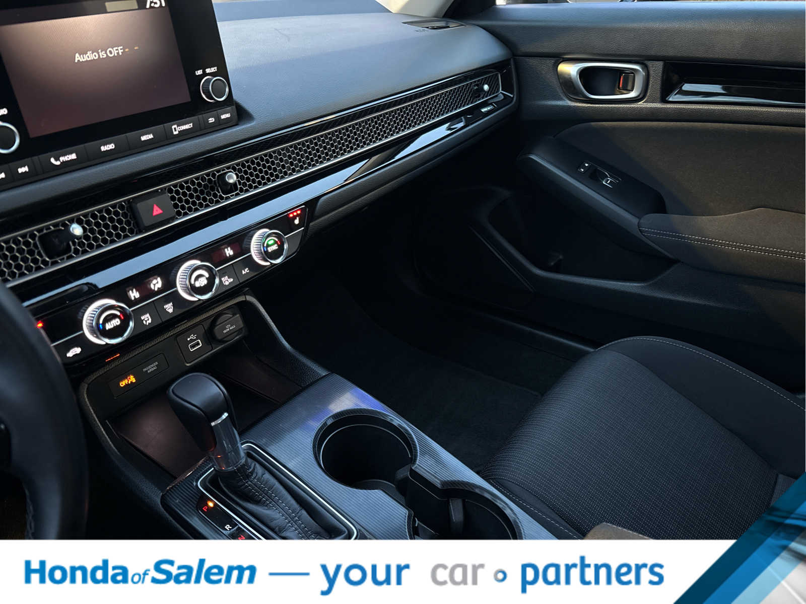 Thumbnail: 2023 Honda Civic - 17