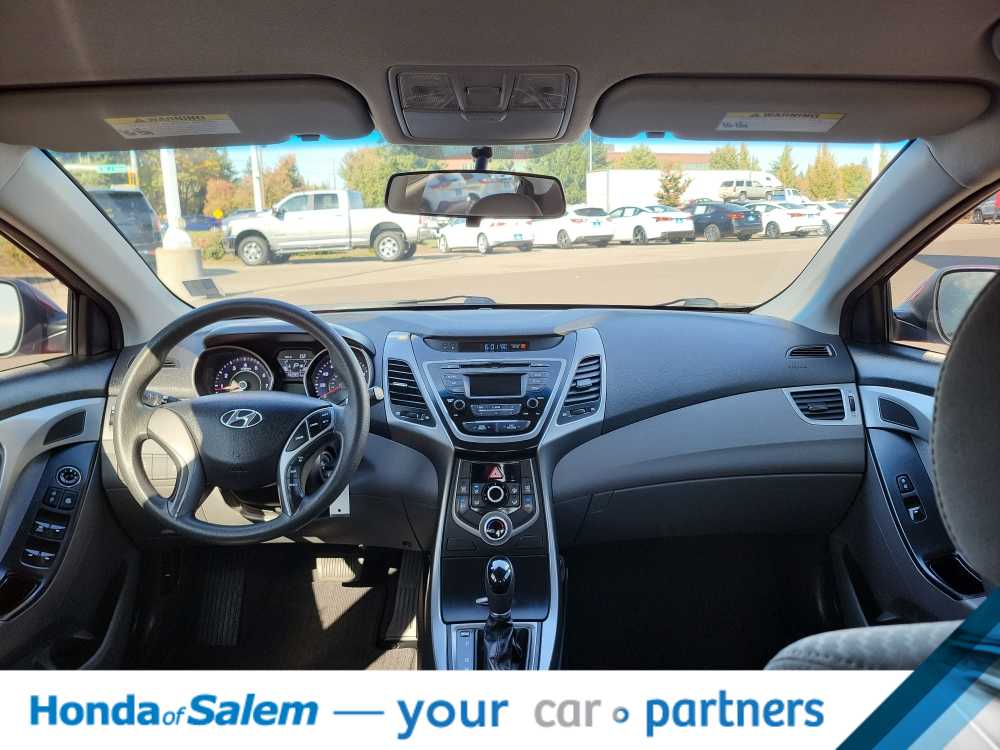 Thumbnail: 2015 Hyundai Elantra - 10