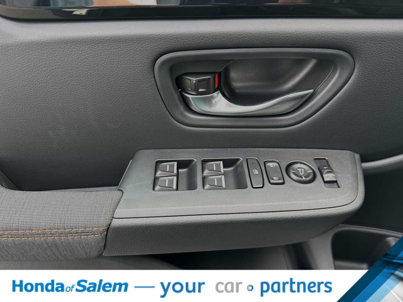 Thumbnail: 2025 Honda Pilot - 12