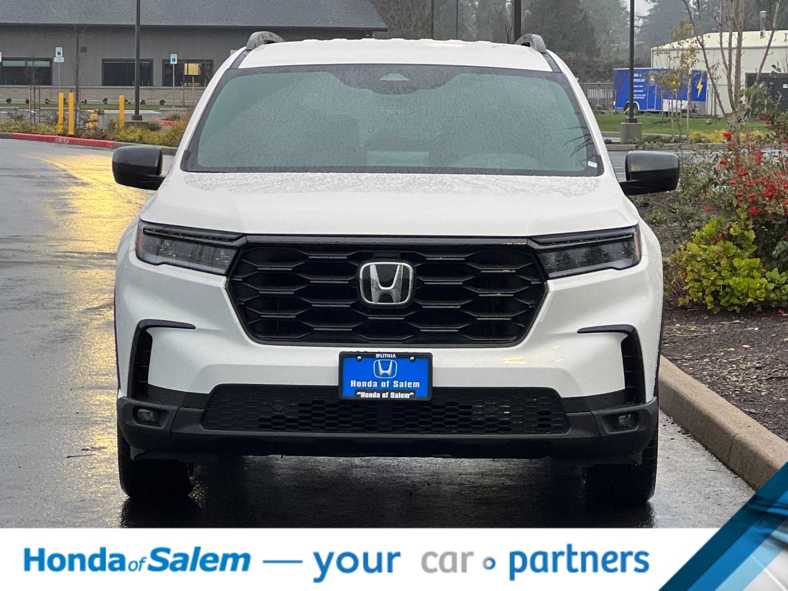 Thumbnail: 2025 Honda Pilot - 10