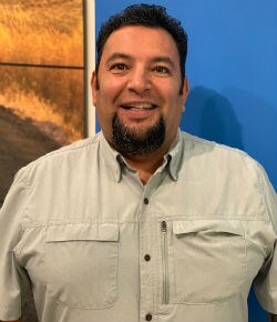 Staff member Miguel Lara from ID_58bbae7f3f34