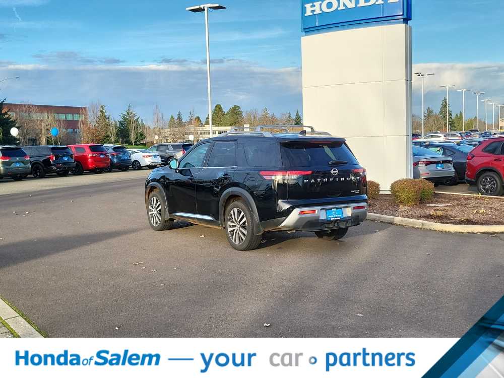 Thumbnail: 2022 Nissan Pathfinder - 4