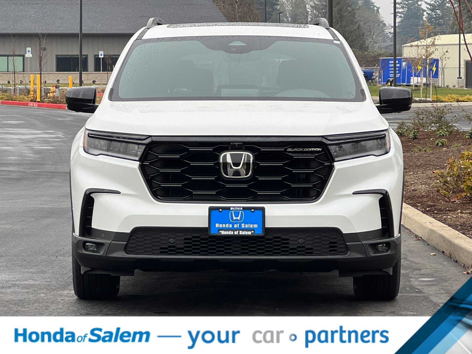 Thumbnail: 2025 Honda Pilot - 10