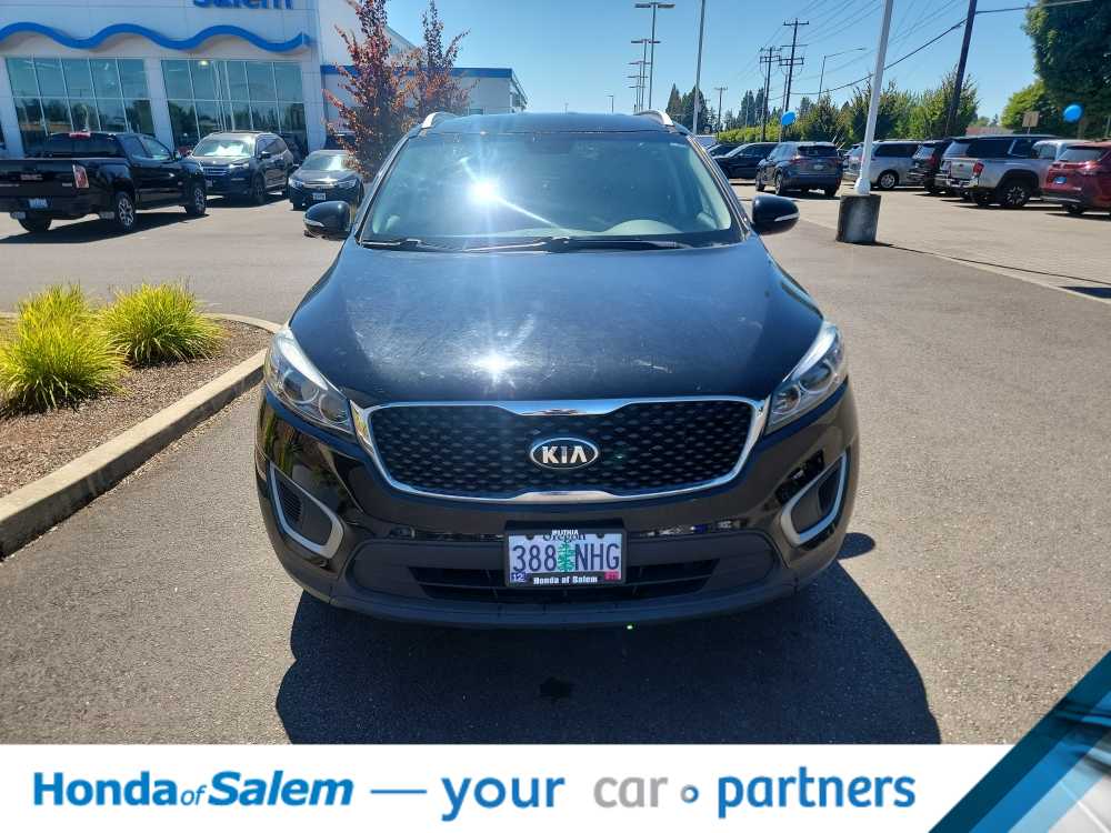 Thumbnail: 2017 Kia Sorento - 6