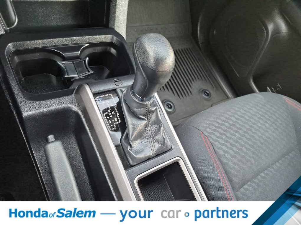 Thumbnail: 2023 Toyota Tacoma - 17