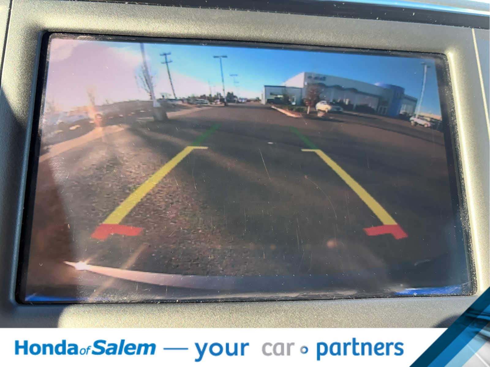 Thumbnail: 2023 Chrysler Voyager - 22