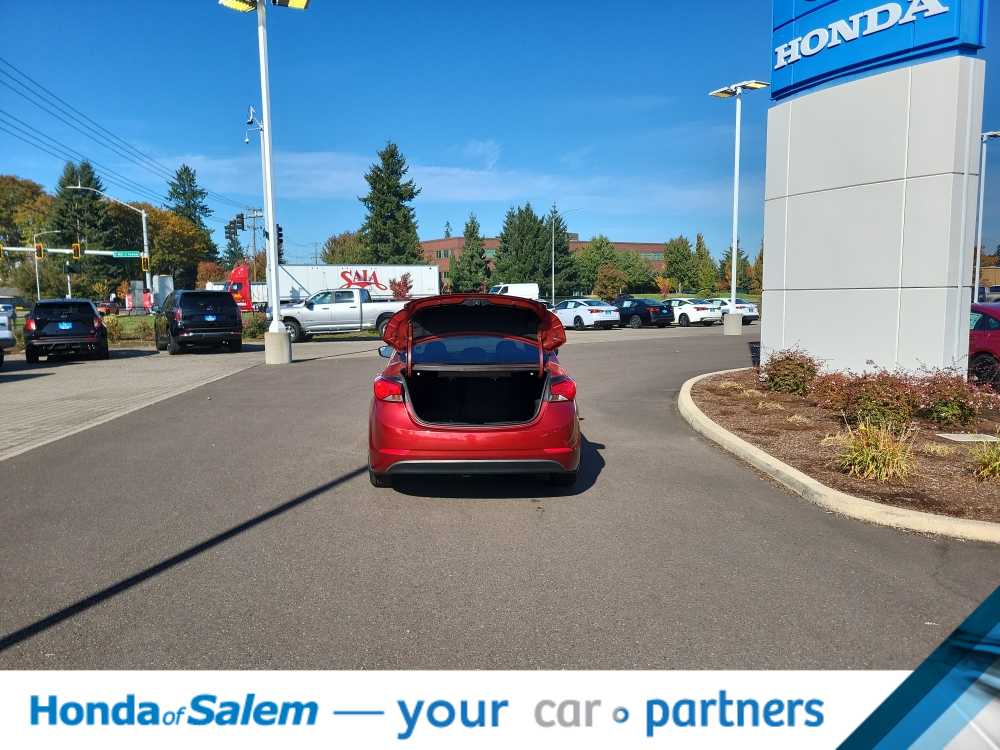 Thumbnail: 2015 Hyundai Elantra - 19