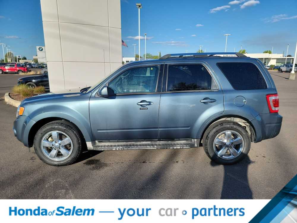 Thumbnail: 2010 Ford Escape - 3